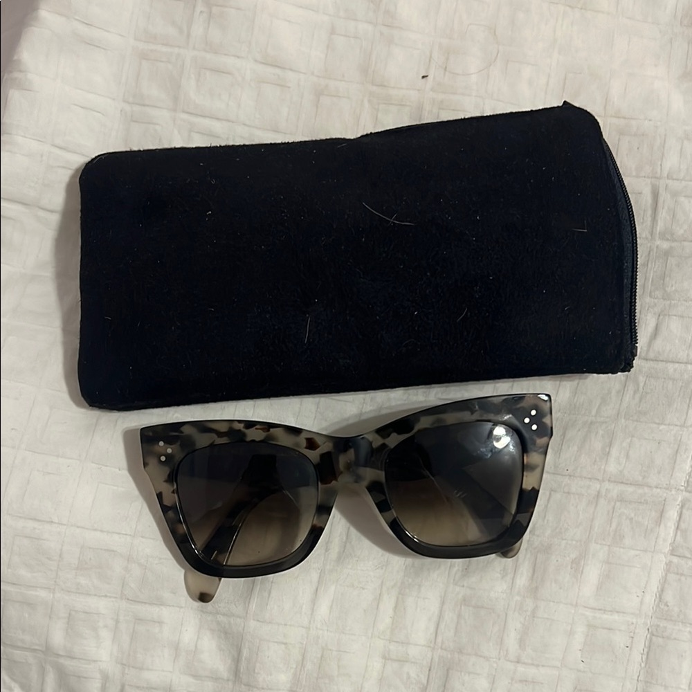 Tortoise Shell Sunglasses With Case - image 1